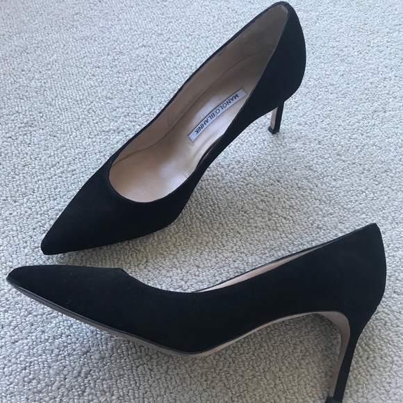 Black Suede Manolo Blahnik Heels SOLD - Picture 2 of 4